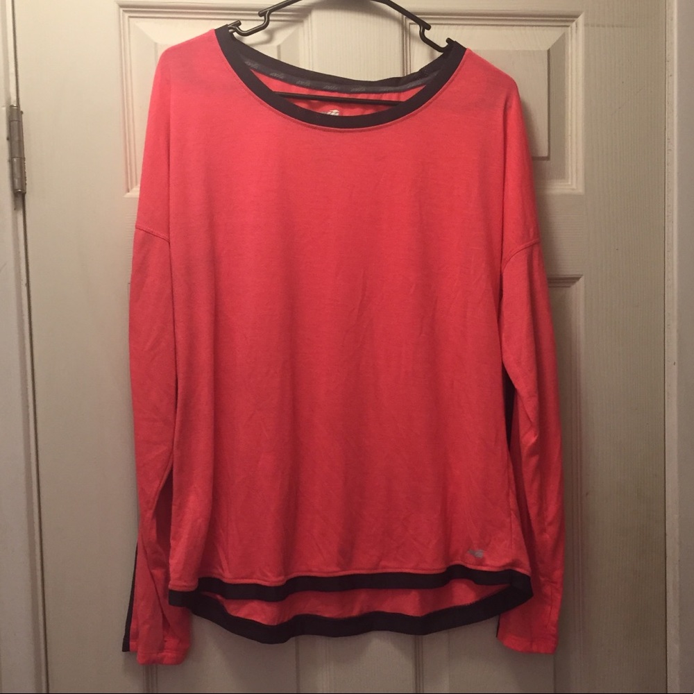 AVIA women’s active top